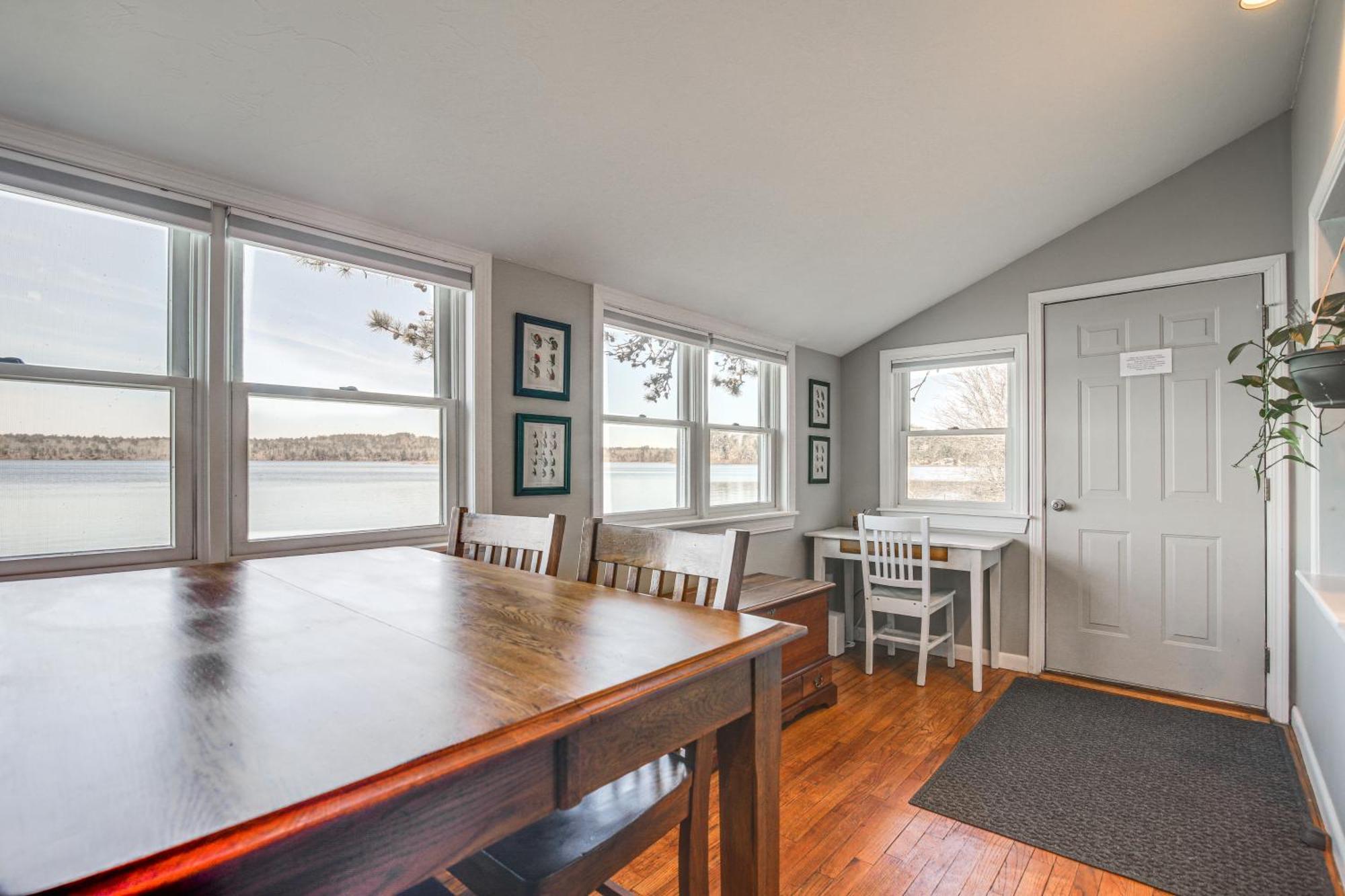 Quiet Plymouth Cottage On Great South Pond! Eksteriør billede